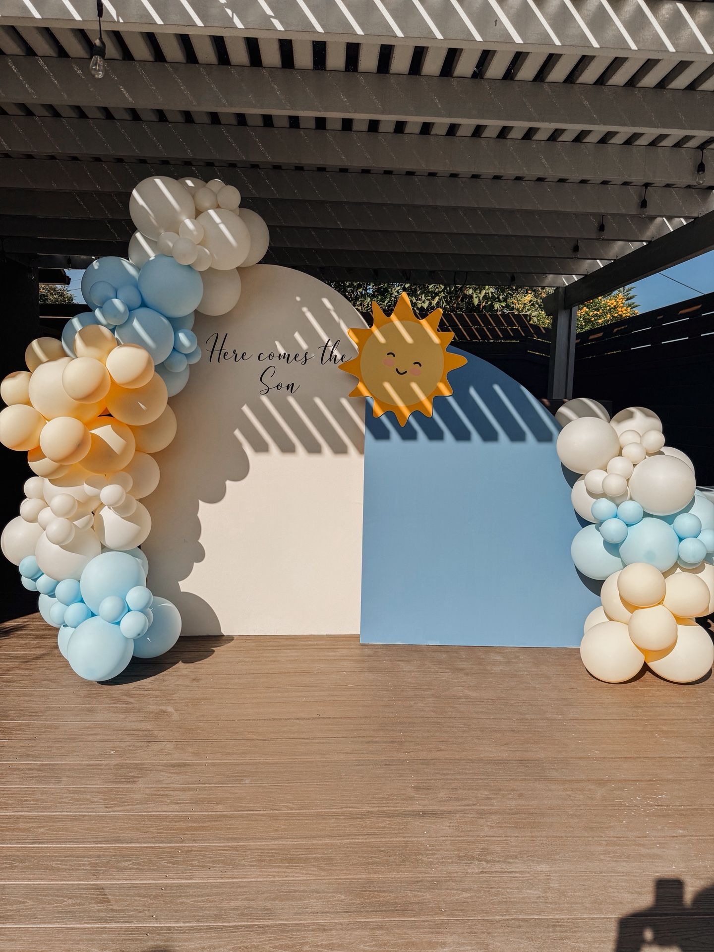 Baby Shower Backdrop Balloons Here Comes The Son