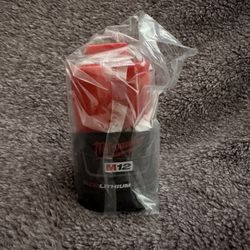 Milwaukee M12 2.0ah Battery (new)