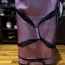 Glam’r Gear Mobile Changing Station Dance Duffel Bag With Built-in-uHide Rack