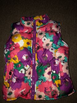 Basically New size 4/5 T