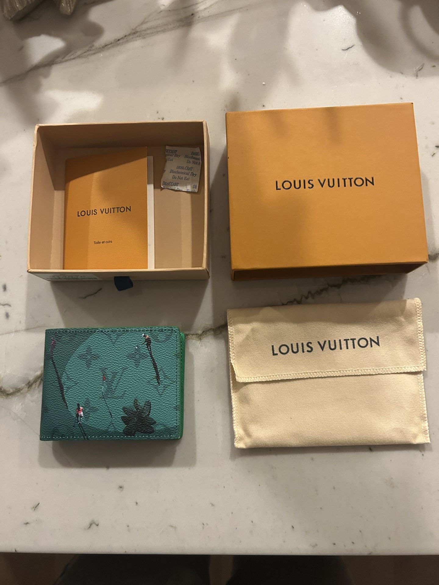 Louis Vuitton Slender Wallet Golf Green M14878 With Box