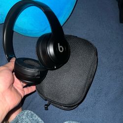 Beats Solo 4