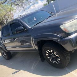 Toyota Tacoma