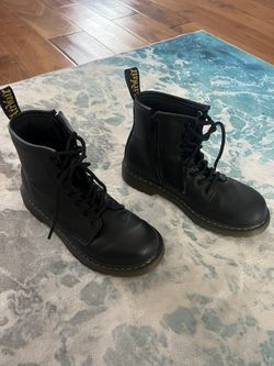 Doc Marten’s  Shoes - Like New