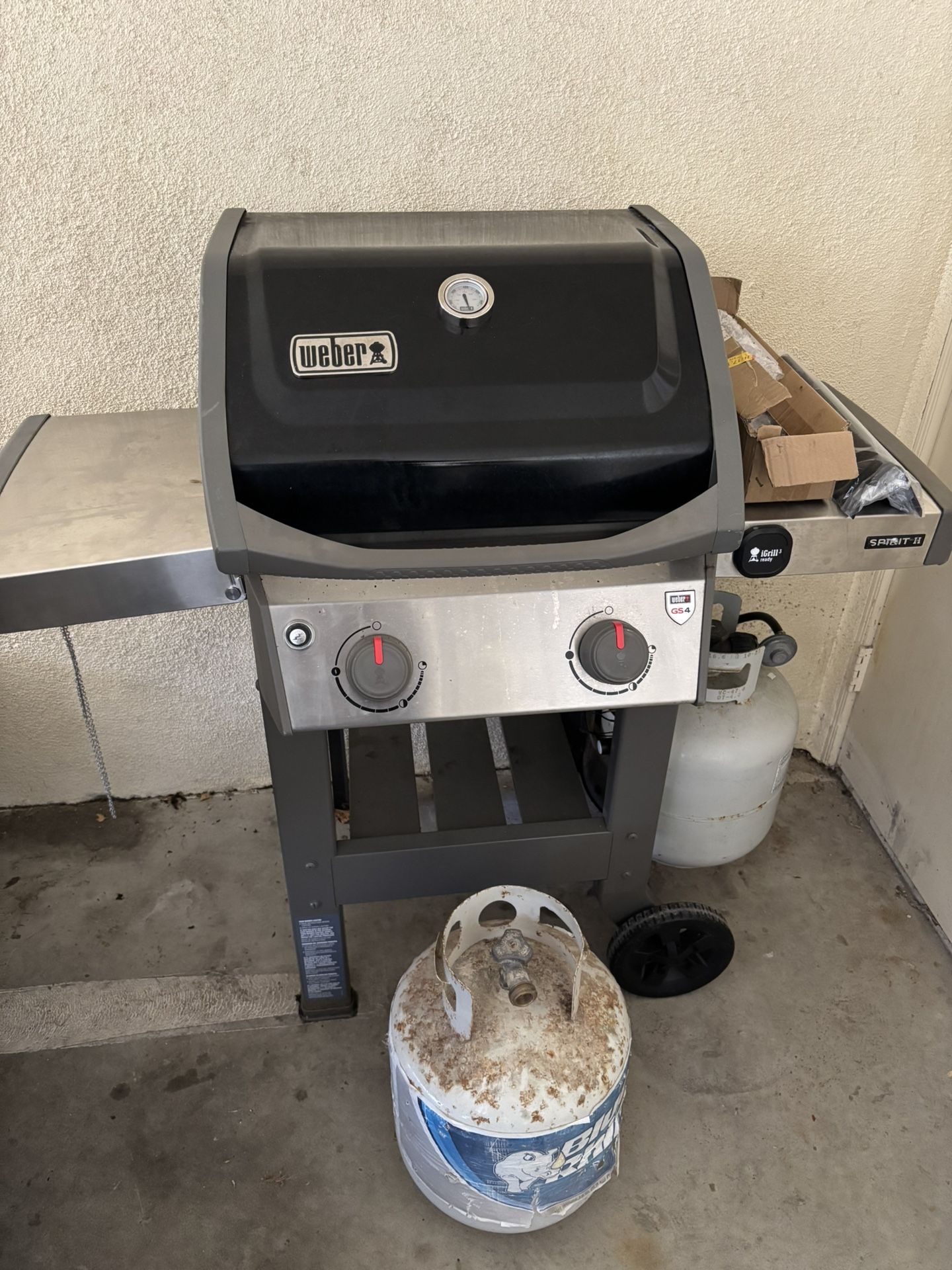 Weber Spirit 2 Two Burner Propane BBQ Grill