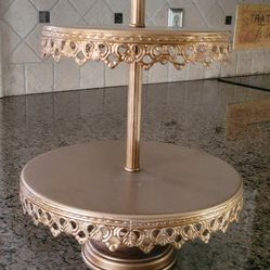 2  Tier Gold stand