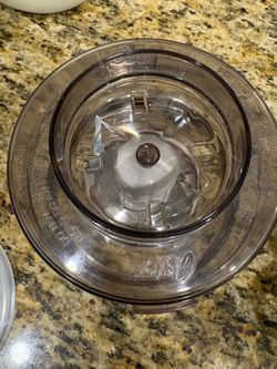 Oster Mini Food Processor / Food Chopper Attachment – Like New