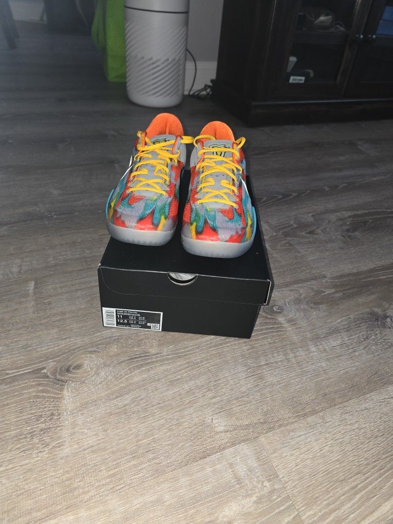 Kobe Porto Venice Beach Size 11