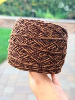 Wool yarn