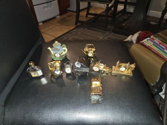 Nine tiny clocks