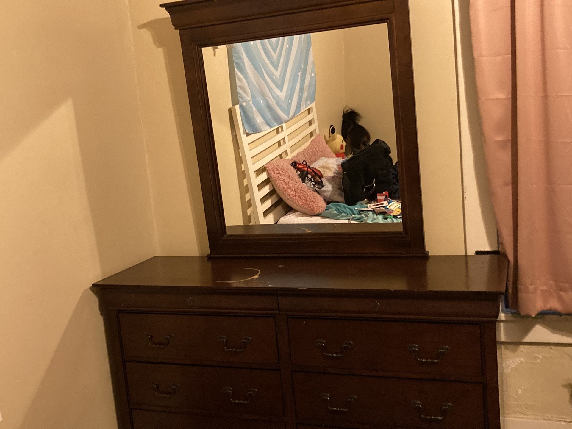 Cherry Oak Dresser Set With Mirror 