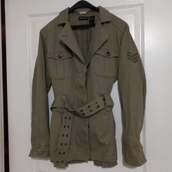 DKNY/JEANS  WOMANS JACKET SIZE LARGE  NICE! CUTE! 