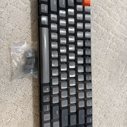 Keychron Mechanical Keyboard – Compact Layout (Mac/Windows Compatible)