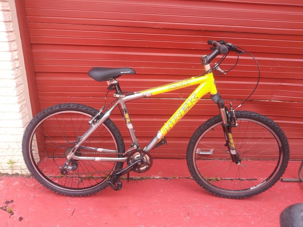 Trek 4300 mountain bike yellow new arrivals