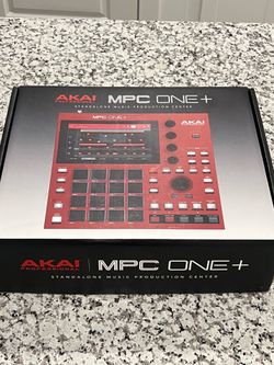 Akai MPC One +