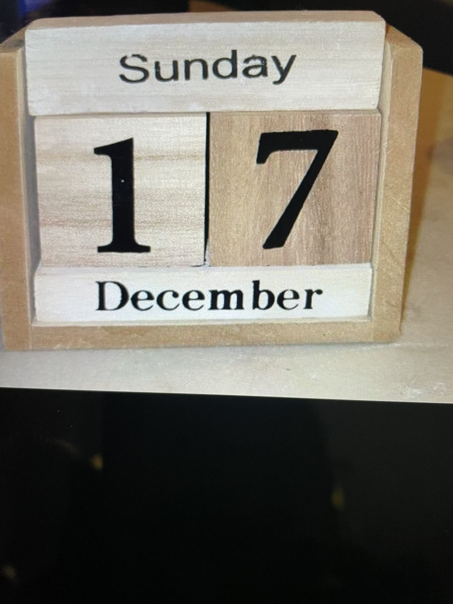 Calendar-Wooden Cube
