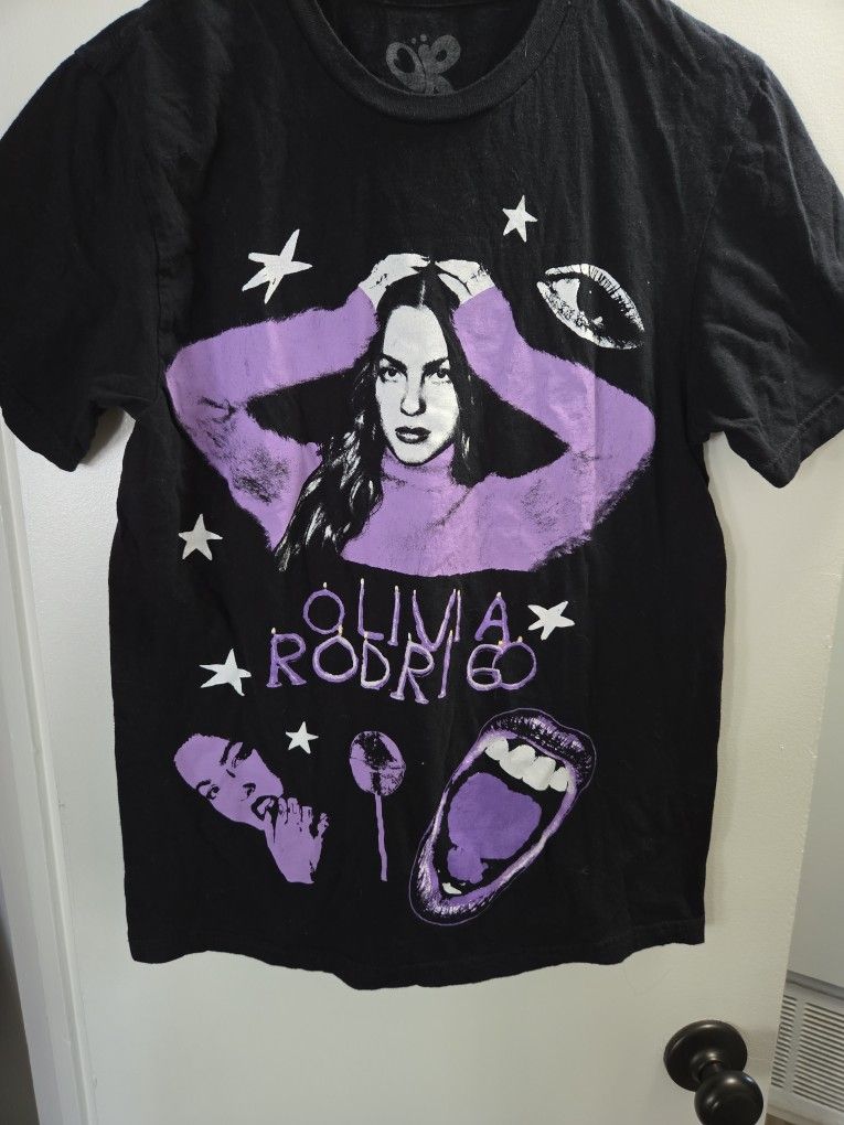 Olivia Rodrigo Tee