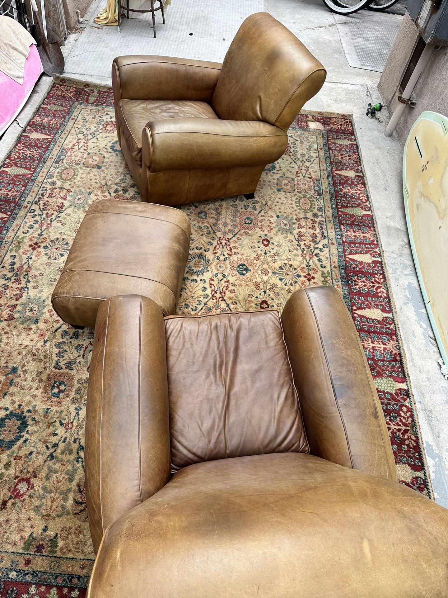 Leathers Chairs With Matching Ottoman