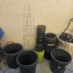 LARGE NURSERY POTS BUNDLE