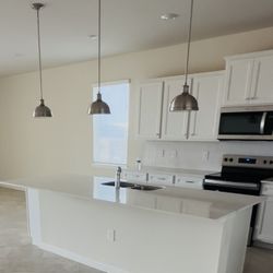 Pendant kitchen lights x3