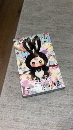 Pop mart blind box