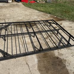 ❤️❤️❤️QUEEN METAL FRAME ❤️❤️❤️