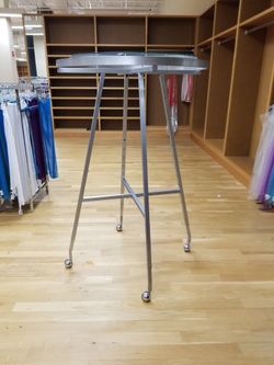 Retail store Clothing Rack Adjustable High/low 