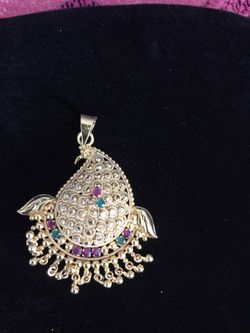 Gold plated necklace pendel