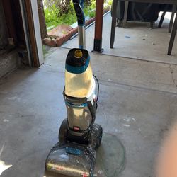 Carpet Cleaner
