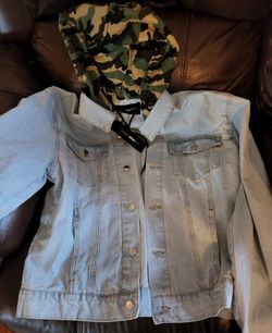 Brand New Fashion Nova Mens Light Denim Jacket