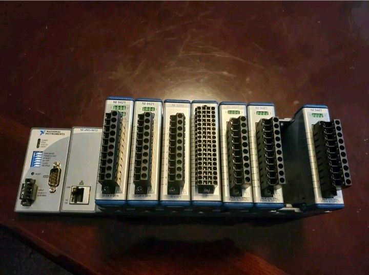 National Instruments NI CR10-9073 Controller W/8slots 7 Cards