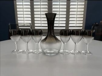 Vintage Decanter & 6 Wine Glasses