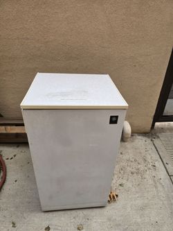 FREE REFRIGERATORS