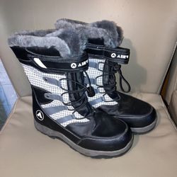 Ladies Black Airwalk Snow Boots