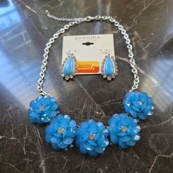 Silver Tone White Rhinestone Studded Turquoise Blue Color Acrylic Floral Collar Necklace With Matching Pierced Earrings