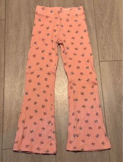 Mini Boden 7/8 pink floral flare pants