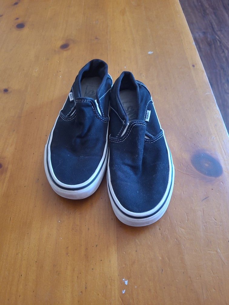 Vans Slip Ons, Black