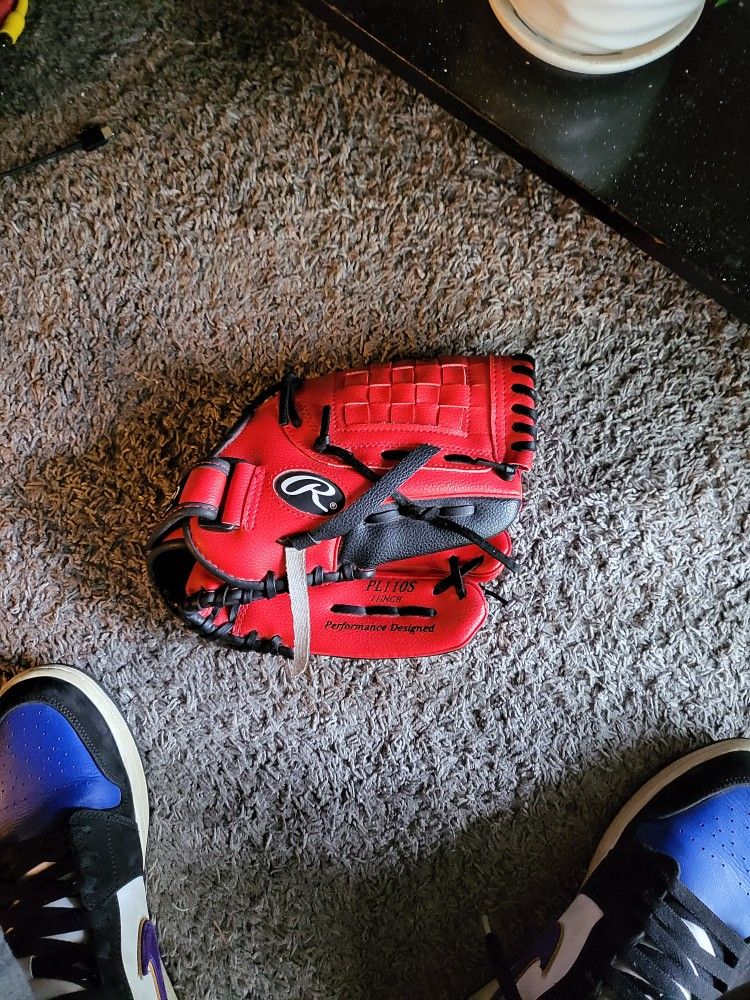 Rawlings Youth Baseball Glove