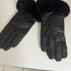 Women’s Gloves 