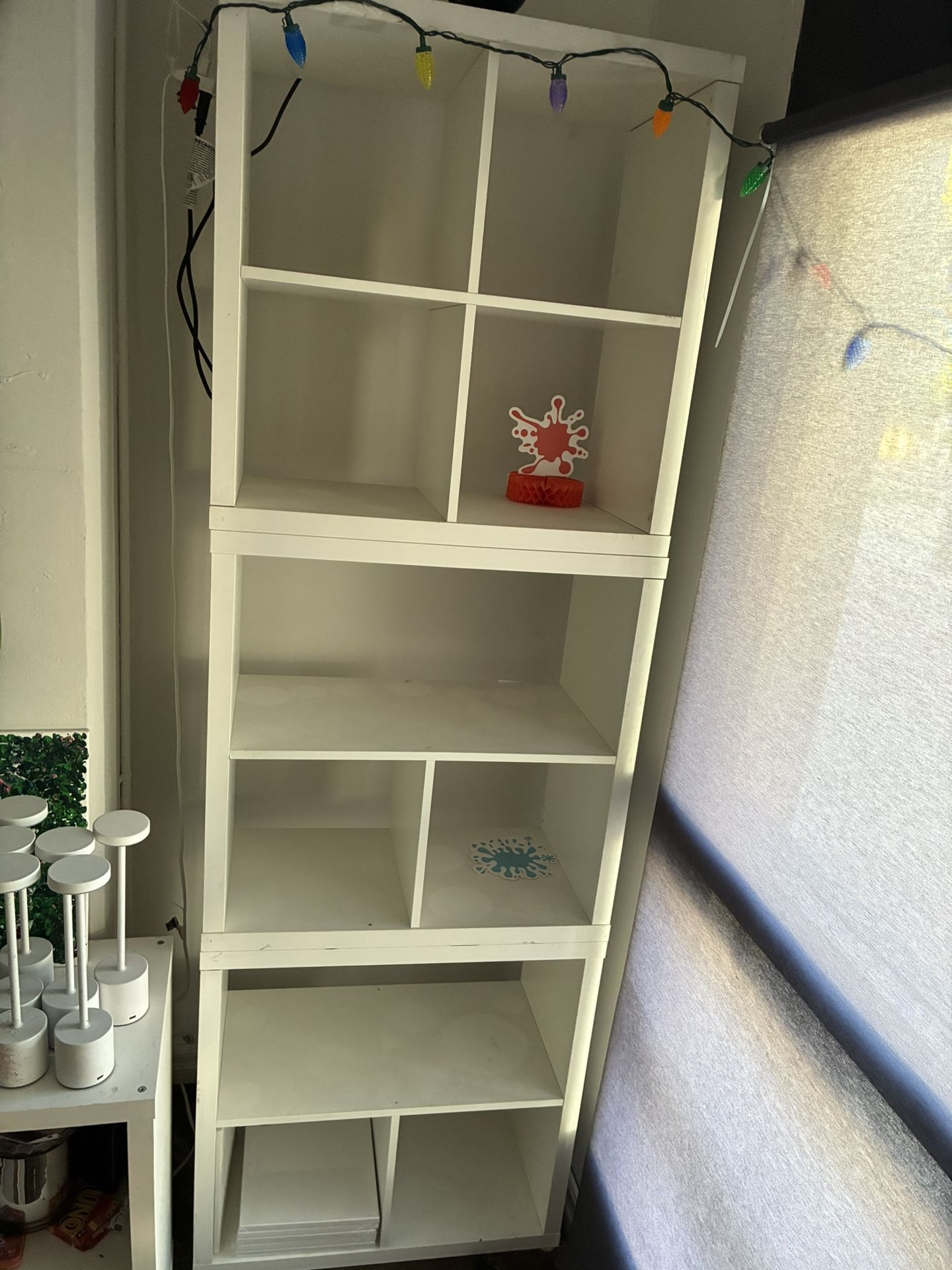 Free shelves 