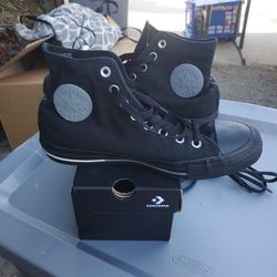 Black Converse 