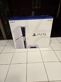 SONY PLAYSTATION 5 - EVERYTHING INCLUDED (USED LIKE NEW)