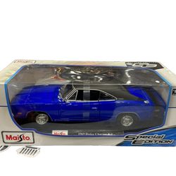 Maisto 1:18 Diecast Blue 1969 Dodge Charger R/T in The Wrapper!