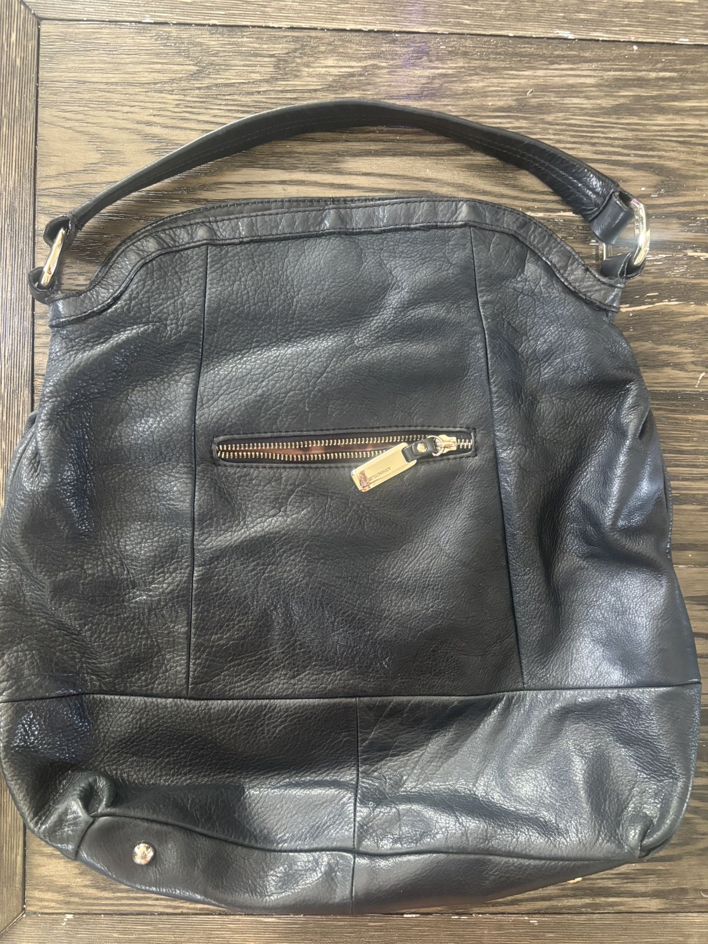 SB Mardonyx Black Leather Shoulder Bag – Great Condition