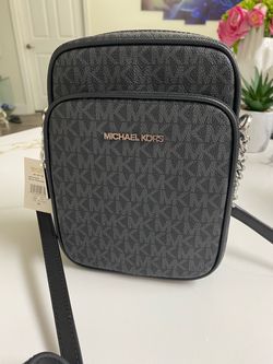 New item ! Brand New with tag
