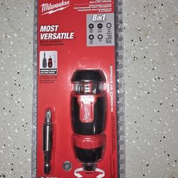 Milwaukee 8-in1 Ratcheting Multi-bit Driver 