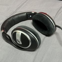 Sennheiser HD 599 SE Open Back Headphones Like New