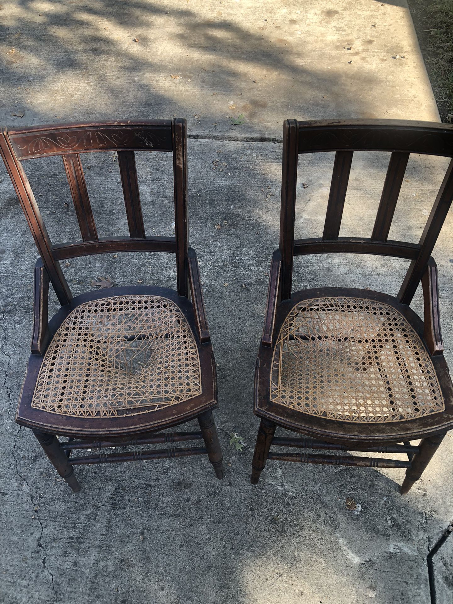 Vintage Chairs With Cane Seats