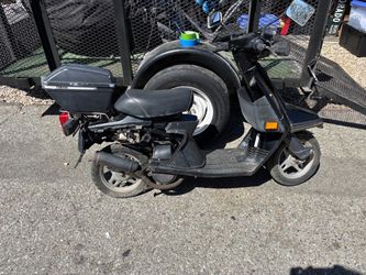 1985 Yamaha Riva 50 CA50 49cc 2-Stroke – Non-Running Project