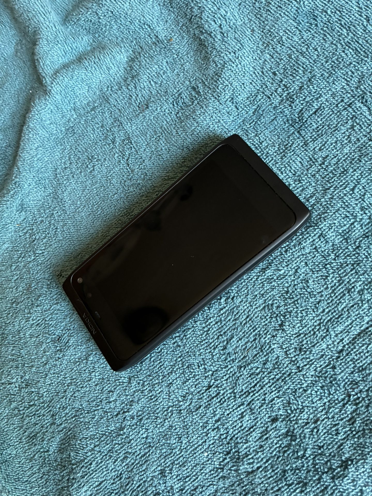 Nokia RM-680 Cellphone